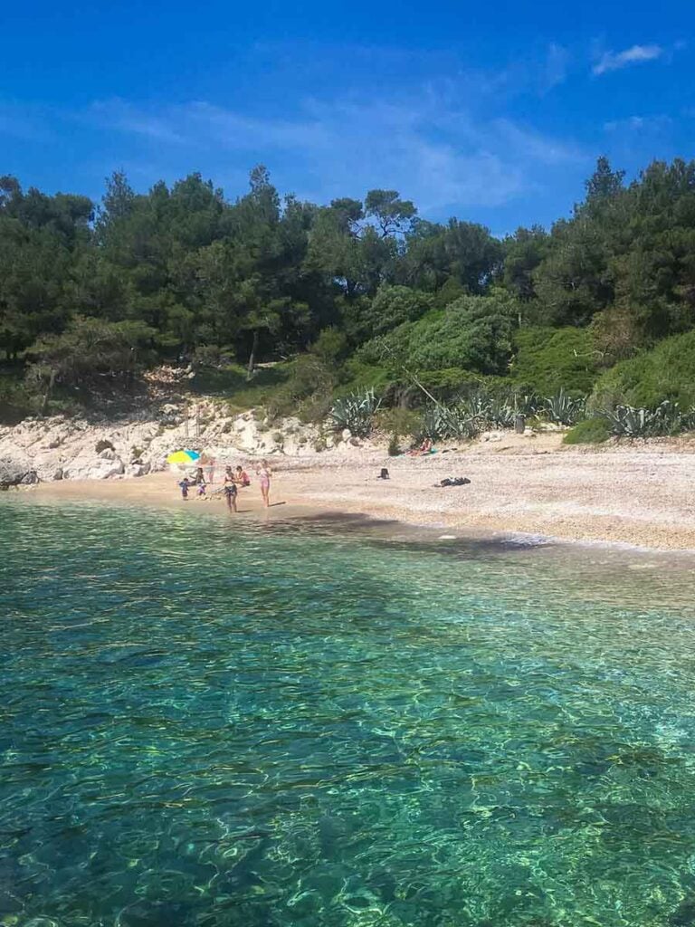 Best hvar beaches for kids