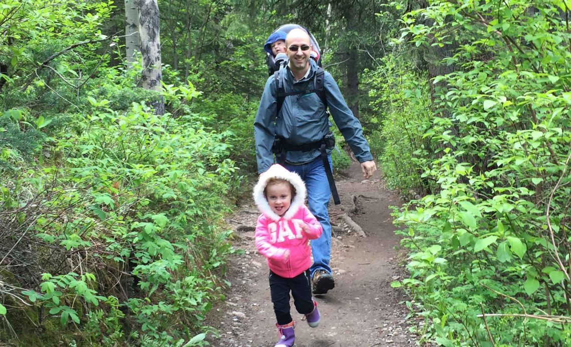 9 Best Hiking Songs for your family