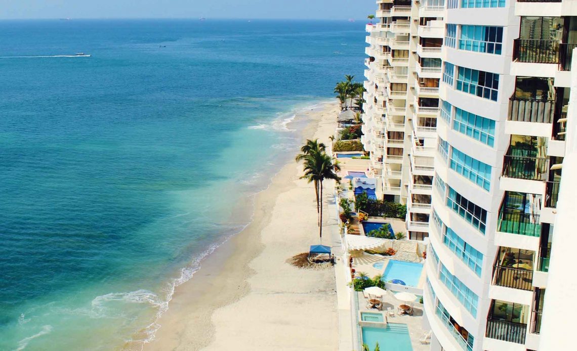 Family-Can-TravelFamily-Can-Travel---15-Ways-to-Attract-Families-to-your-Vacation-Rental---15-Ways-to-Attract-Families-to-your-Vacation-Rental #familytravel #vacationrental #airbnb #vrbo #homeaway