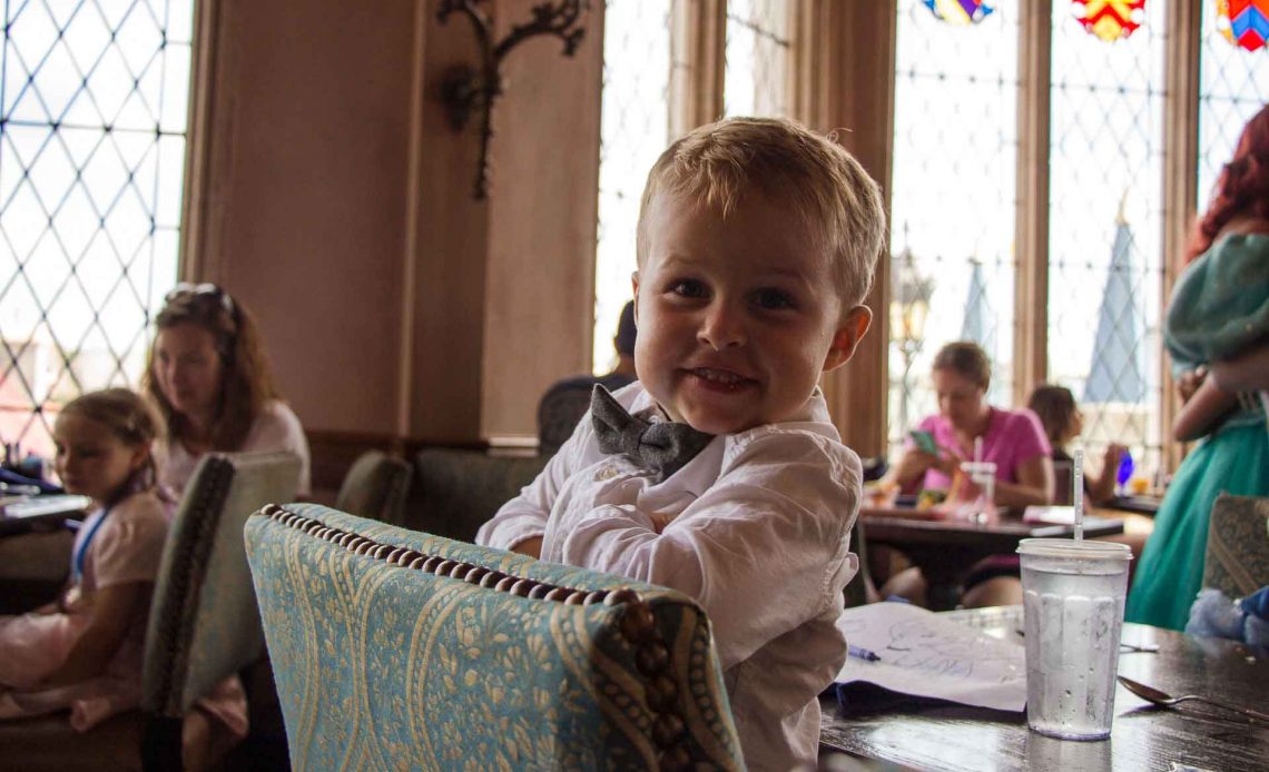 Family Can Travel - Things I Did't Know about Visiting Magic Kingdom Orlando - Featured Image