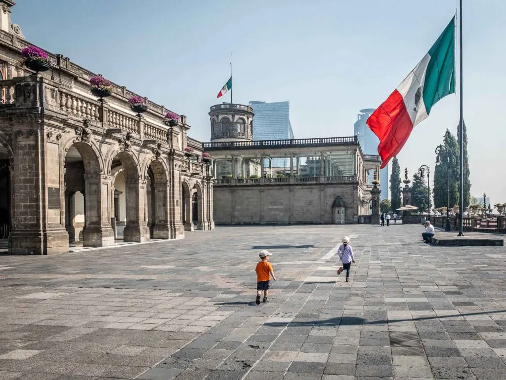 Best things to do in Mexico City with Kids - Castillo de Chapultepec