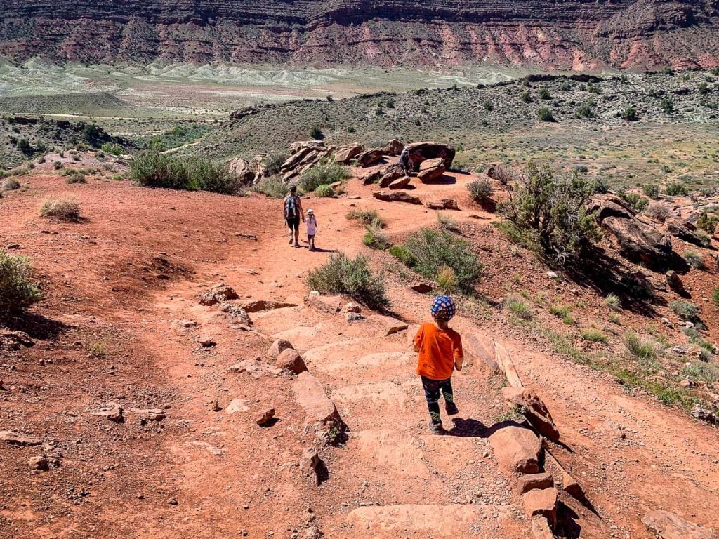 Arches national park hiking with kids