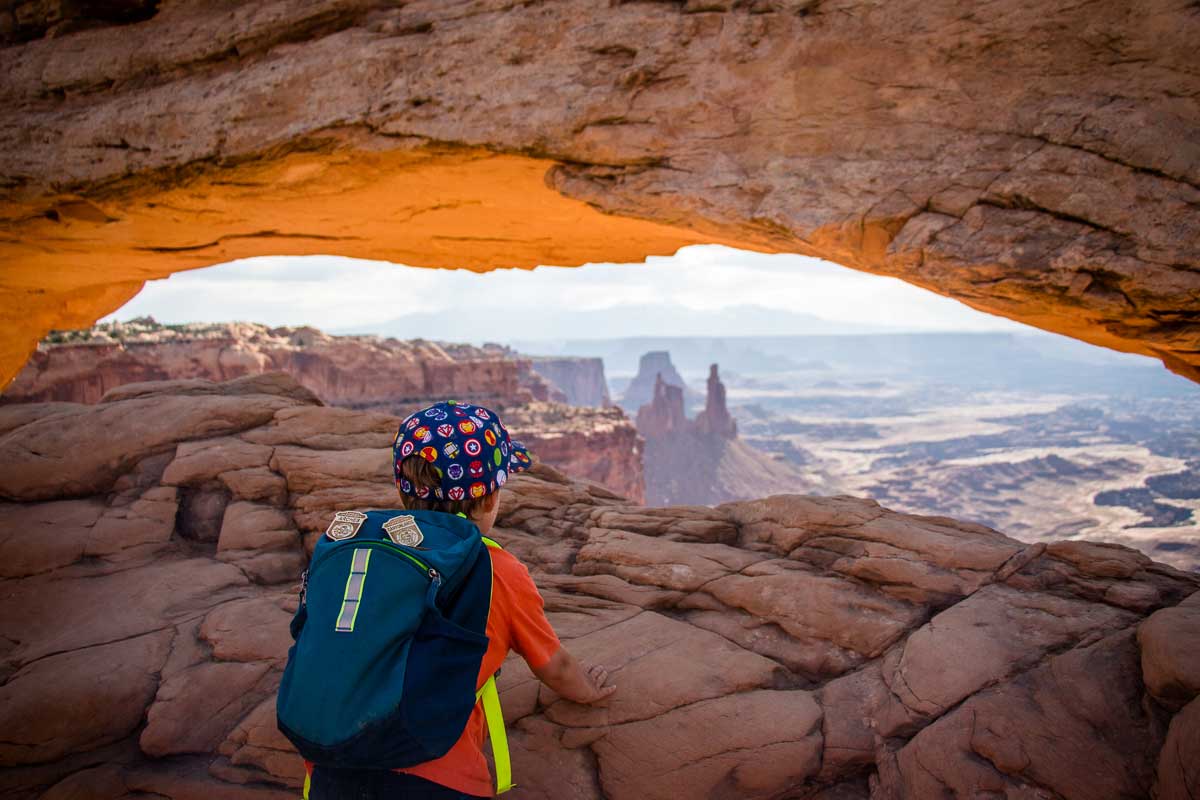 mesa arch canyonlands