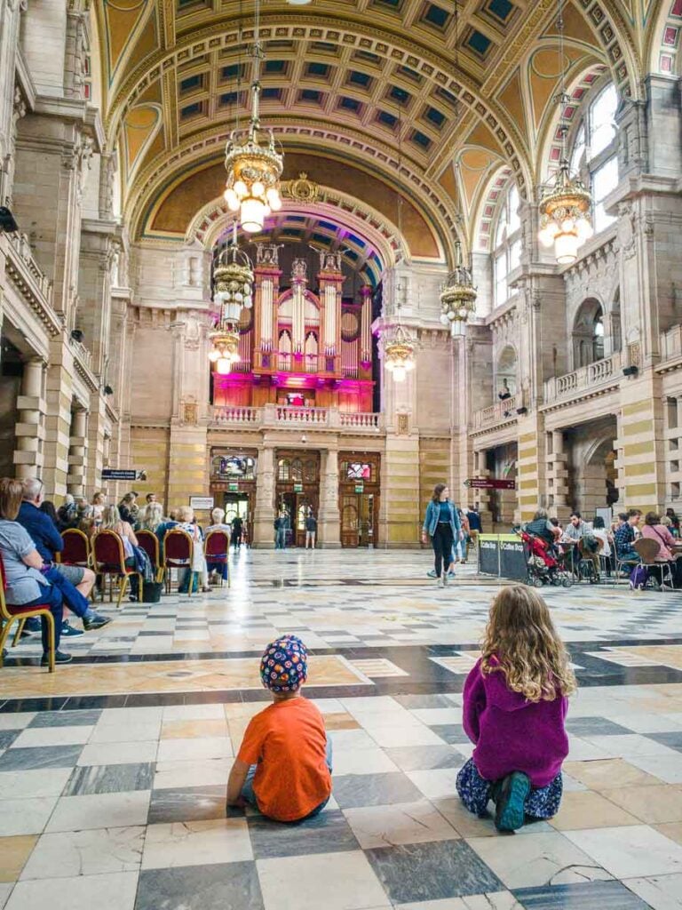 The pipe organ at Kelvingrove Art Gallery and Museum is a fun thing to do with toddlers in Glasgow