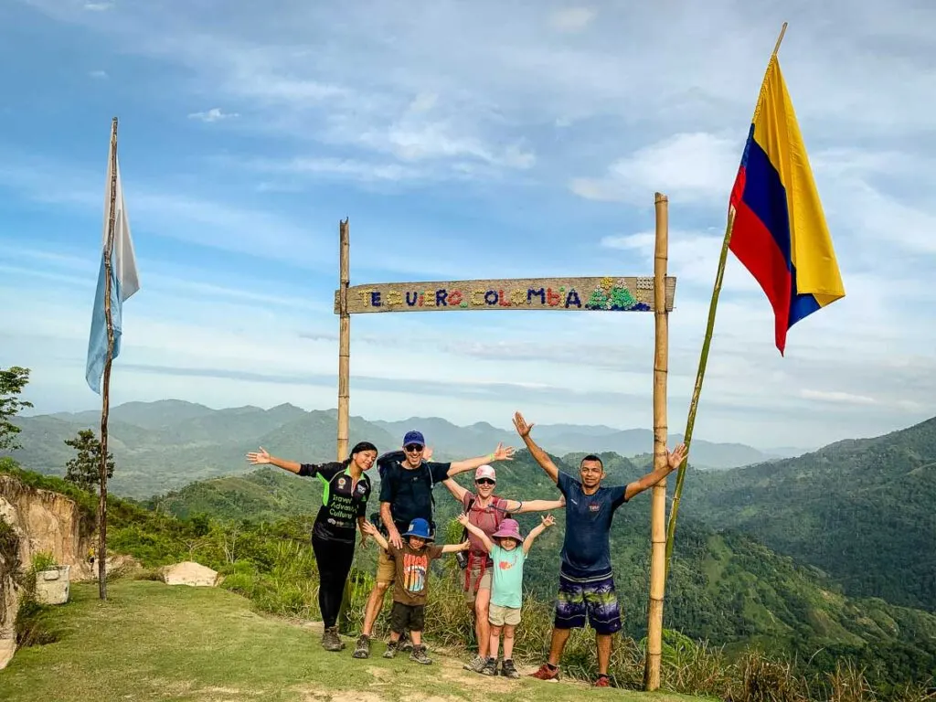A family hikes to Ciudad Perdida with kids