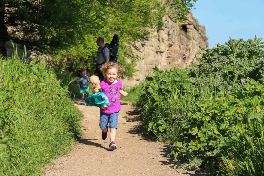 Ogni itinerario di Roma con bambini piccoli dovrebbe includere una visita al Parco degli Acquedotti