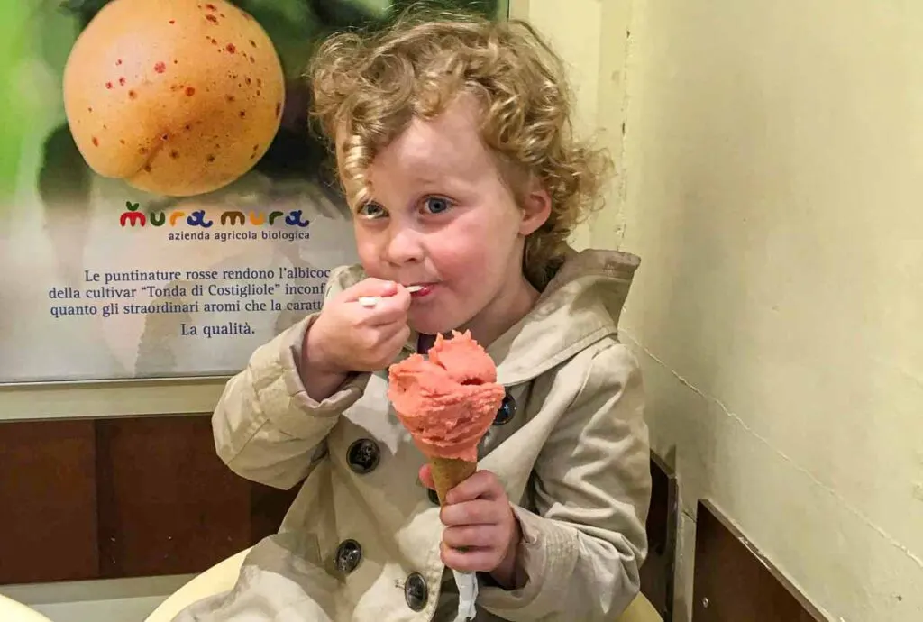 A day in Lucca with kids wouldn't be complete without some gelato