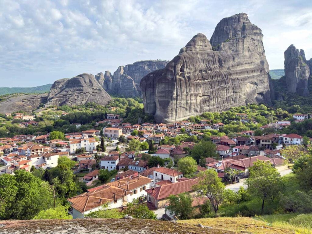 The village of Kastraki is an amazing place to stay for a family trip to Meteora, Greece.
