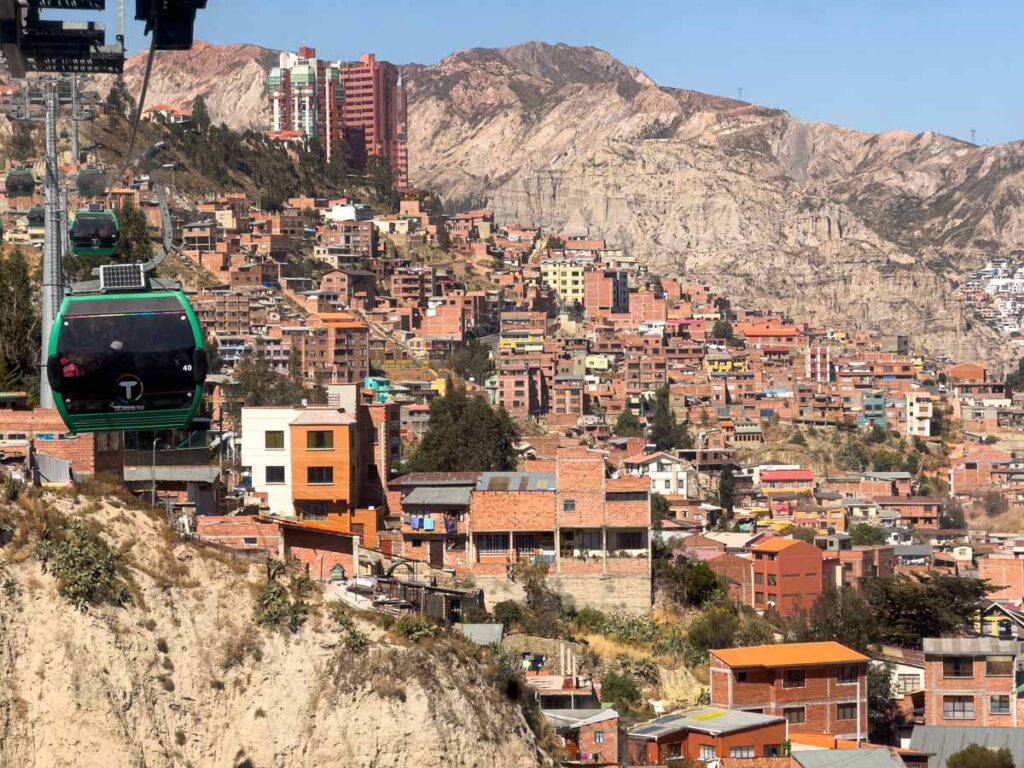 La Paz Bolivia cable cars - green line.