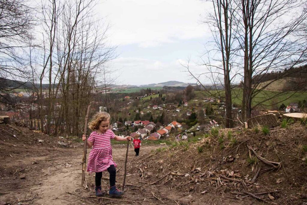 Kid-friendly Cesky Krumlov hike to Krizova Hora.